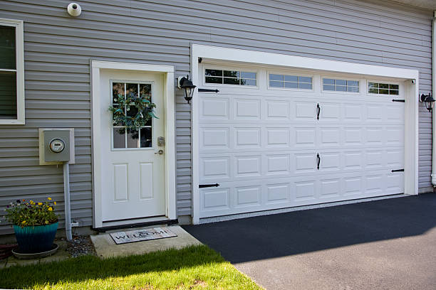 24/7 Emergency Garage Door Panel Replacement experts in Sweetwater, TX